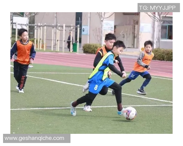 儿童足球俱乐部：培养孩子团队精神与运动能力的理想选择